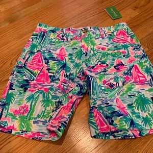NWT! Men’s Lilly Pulitzer Shorts!